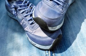 sport-shoe-1470189_1280